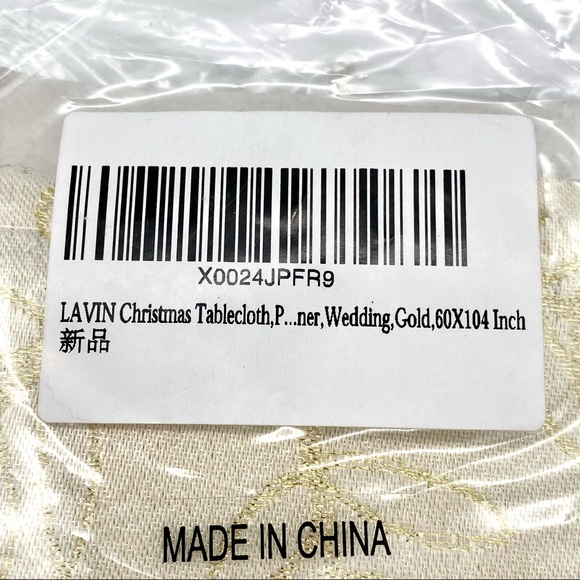 EUC LAVIN Gold Shimmer Snowflake Christmas Winter Tablecloth 104x60 - Picture 14 of 16